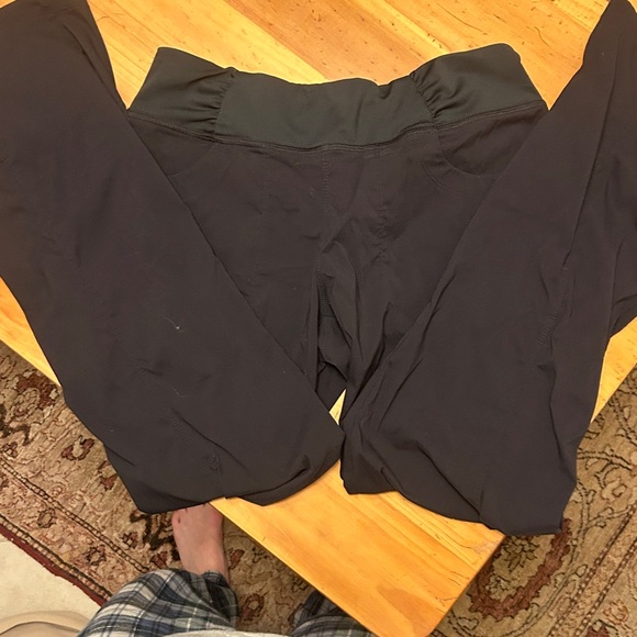 Mountain Hardware Dynama Hiking Climbing Travel Pant in Size Medium - Short - Picture 2 of 7